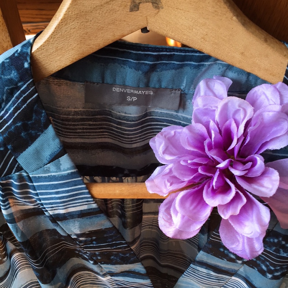 Denver Hayes short sleeve blouse